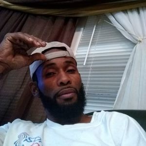 Meet your Posher, Lavar